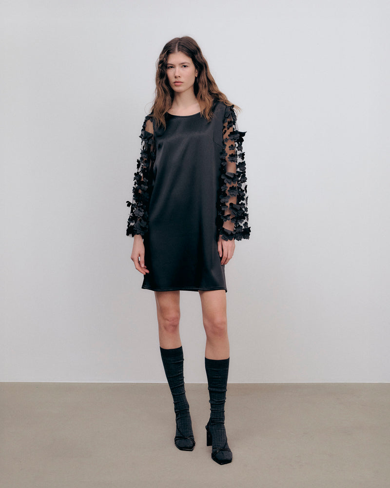 Genie Dress Black
